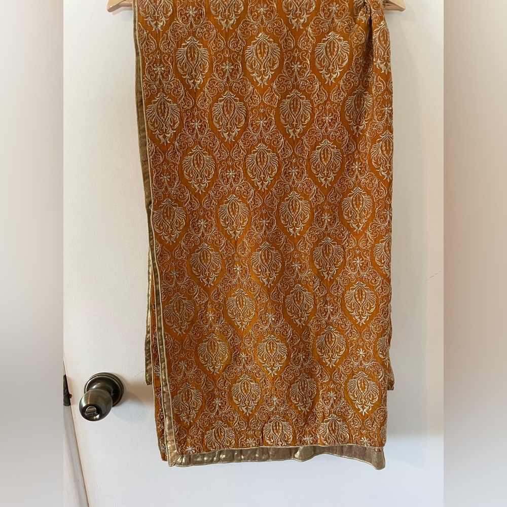 Shawl/dupatta